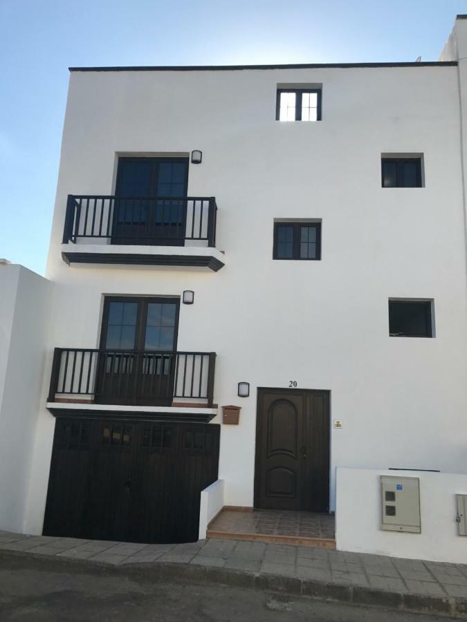 Apartamento Los Rostros La Santa Luaran gambar